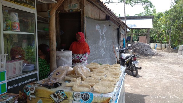 Kisah 5 Orang Tua yang Digugat Anak Kandungnya Sendiri (128332)