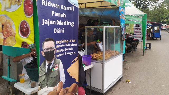 Tak Lagi Viral, Omzet Odading Mang Oleh Turun 30% (20301)