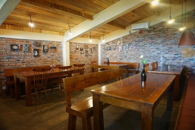 Leafy's Cafe: Suasana Pantai Pesisir Barat Dipadu dengan Menu Makanan yang Lezat (4)