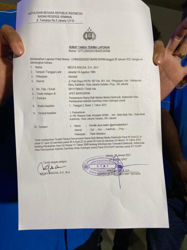 Diperiksa 5 Jam, Abu Janda Dicecar 20 Pertanyaan soal Rasisme Natalius Pigai (60911)
