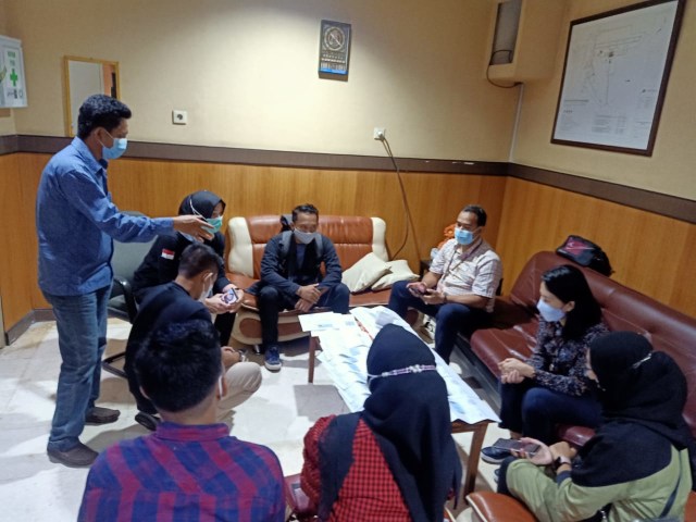 Petugas temukan 18 surat rapid tes antigen palsu di Bandara Makassar, Kamis (28/1). Foto: Dok. Istimewa