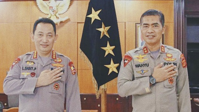 Kapolri Jenderal Listyo Sigit dan Kapolda Aceh Irjen Wahyu Widada. Foto: Dok. Istimewa