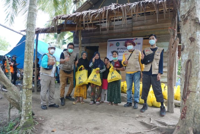 Bikin Haru, Trauma Healing Pertama Pasca Gempa Sulawesi Barat (75321)
