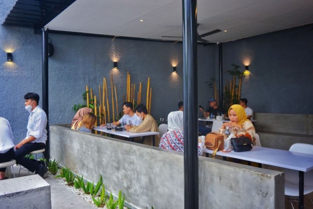Nuju Coffee: Tempat Ngopi Sekaligus Spot untuk Photoshoot Para Influencer (191858)