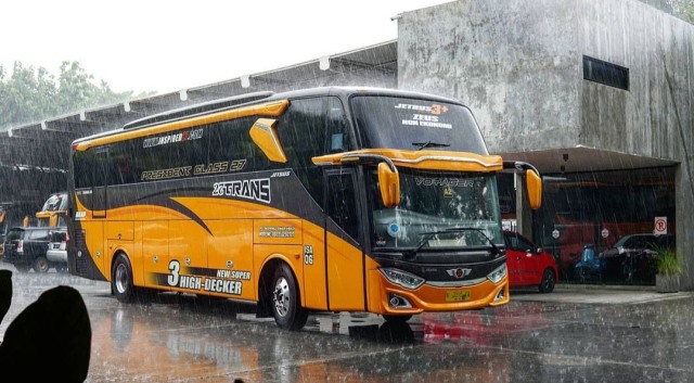 PO 27Trans, Bus AKAP Baru Asal Malang yang Tawarkan Fasilitas Mewah (48466)