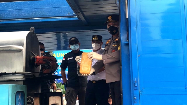 Pemusnahan barang bukti narkoba di Polda Metro Jaya, Jakarta, Rabu (3/2). Foto: Humas Polda Metro Jaya