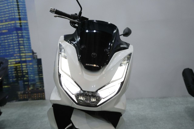 Foto: Yang Baru di All New Honda PCX 160 2021 (122668)