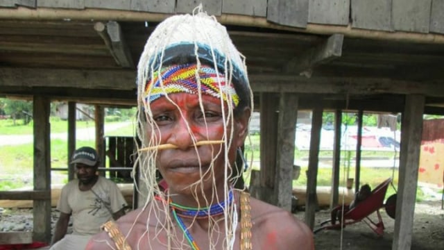Suku Bauzi di Mamberamo Raya, Papua. (Dok Hari Suroto/balai Arkeologi Papua)