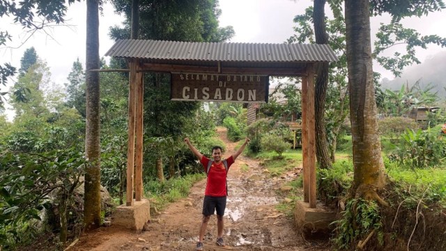 Trekking menjadi olahraga yang diminati. Desa Cisadon di Babakan Madang, Sentul menjadi tujuan favorit. Foto: Dok. Istimewa