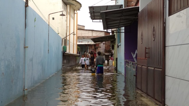 4 Orang Tewas Dalam Bencana Banjir Dan Longsor Di Semarang | Kumparan.com