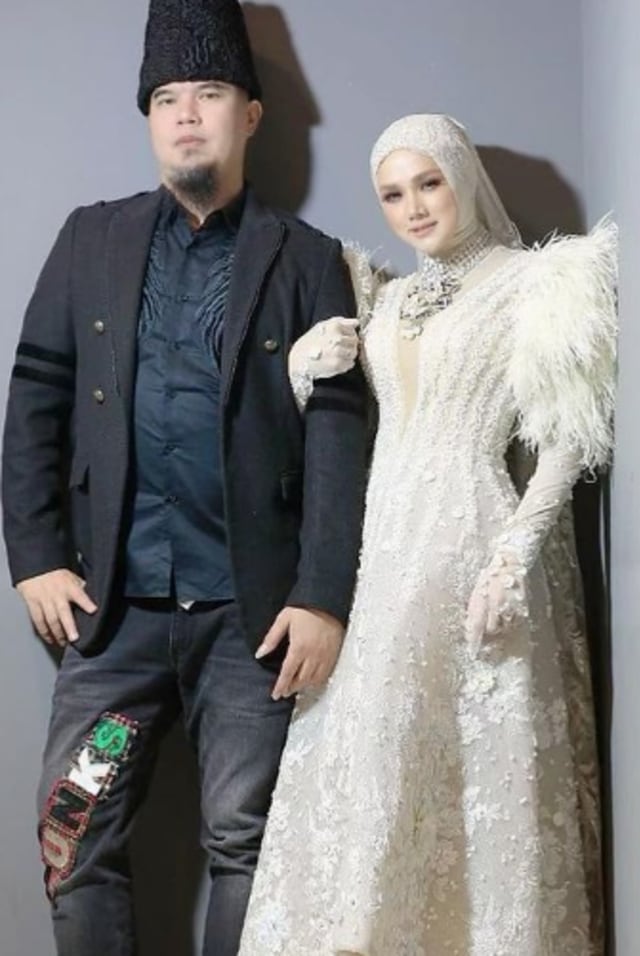 5 Seleb yang Jalin Hubungan dengan Mantan Kekasih Sahabatnya Sendiri (594852)