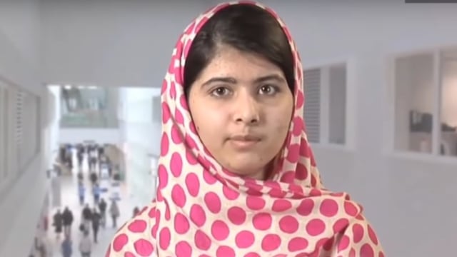 Malala Yousafzai adalah seorang aktivis berasal dari Pakistan dalam bidang pendidikan. Dia menjadi penerima Nobel Perdamaian termuda pada tahun 2014 ketika usianya baru mencapai 17 tahun. Foto: Youtube/CNN