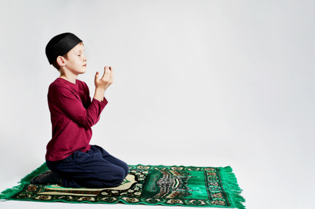 Bacaan Doa Pembuka Acara Lengkap Dengan Adab Saat Membacanya Kumparan Com