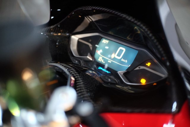 Referensi Modifikasi Honda PCX 160 Sporty, Cocok Buat yang Ingin Tampil Racy (194439)
