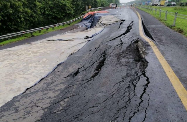 Perbaikan Jalan Tol Cipali yang Amblas sampai 1,5 Bulan, Ini Rute Alternatifnya (288431)