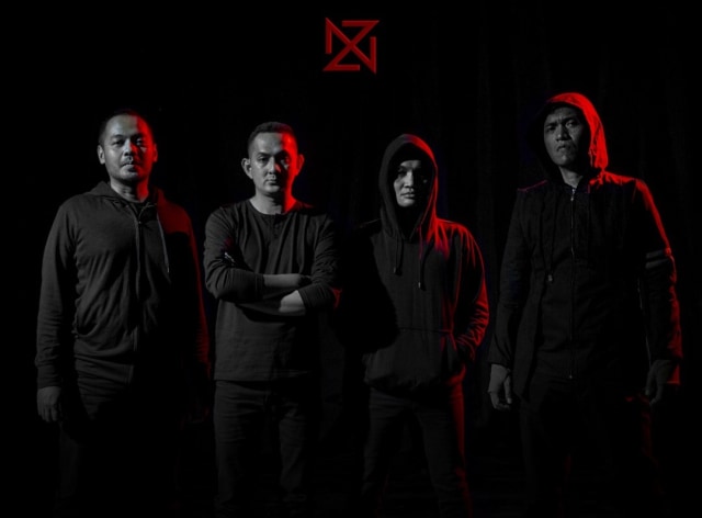 ZIMA, Mantan Personel Captain Jack Luncurkan Lagu Baru Berjudul 'Sisi Gelap' (91071)
