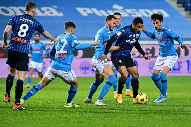 Pertandingan leg kedua semifinal Piala Italia Atalanta vs Napoli di stadion Azzurri d'Italia di Bergamo. Foto: Miguel Medina/AFP 