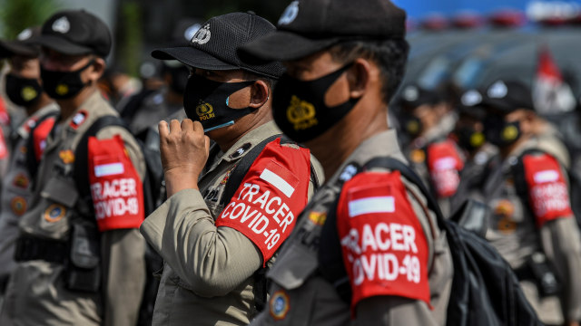 Foto: Kapolri Lepas Puluhan Ribu Polisi 'Pemburu' Kasus COVID-19 di Daerah (4023)