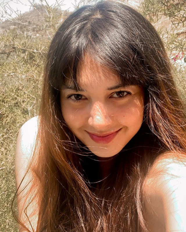 Pesonanya Alami, 7 Potret Natural Aurelie Moeremans Tanpa Makeup (155447)