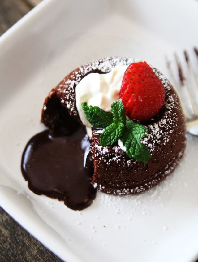 Cake Choco Lava Lumer yang lezat. Sumber: Pinterest