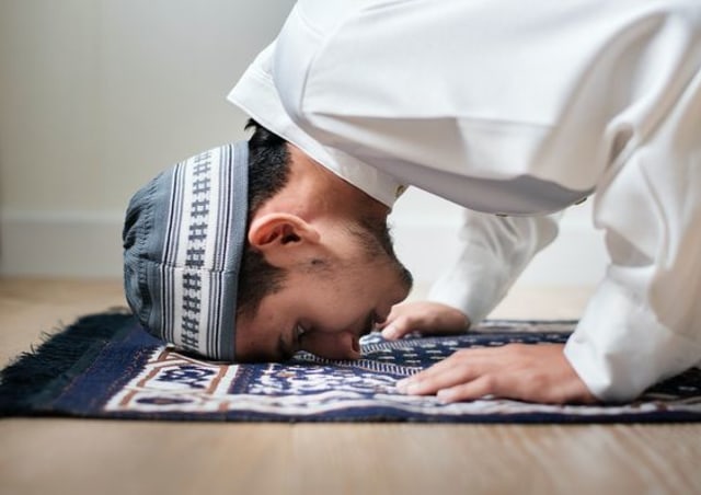 Arti Sunnah Muakkad dan Contoh Pelaksanaan Ibadahnya (16777)