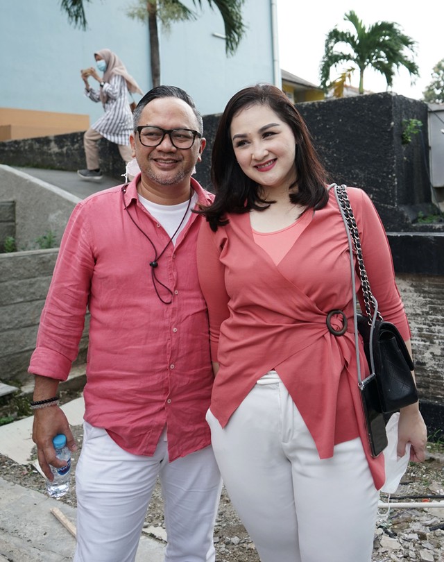 Indra Brasco dan Mona Ratuliu. Foto: Ronny