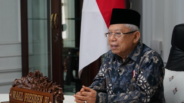 Wakil presiden Ma'ruf Amin di acara Penyampaian Hasil Evaluasi dan Penghargaan Pelayanan Publik di Lingkungan Polres/Polresta/Polrestabes/Polresmetro Tahun 2020. Foto: Setwapres