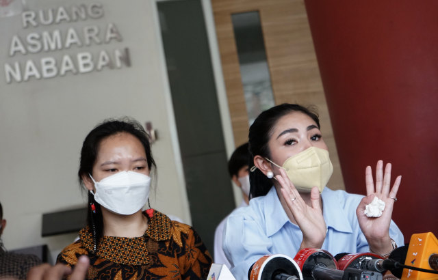 Nindy Ayunda Sebut Suaminya Selingkuh Sejak Tahun 2015 (169143)