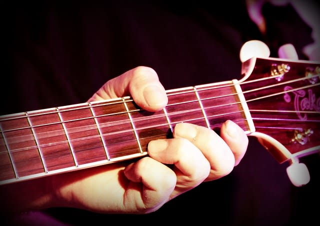 Ilustrasi chor gitar. Foto: pixabay