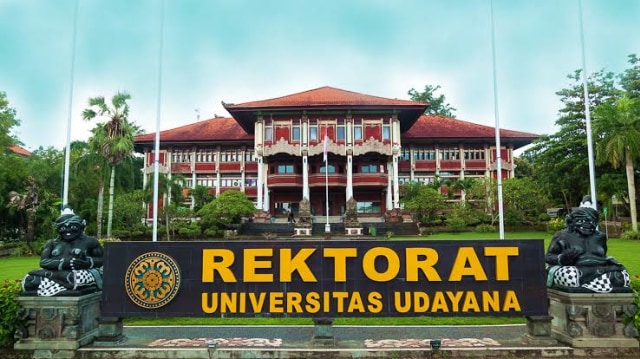 Ilustrasi : Gedung Rektorat Unud di Jimbaran, Bali - IST