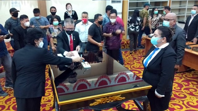 DPRD Kota Manado Gelar Paripurna PAW dari Partai Demokrat (14060)