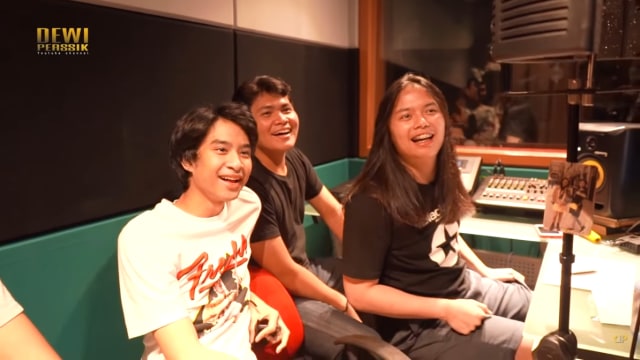 5 Artis yang Punya Studio Pribadi di Rumah (63020)