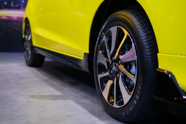 Foto: Perbedaan Honda Brio Urbanite Edition dengan Varian RS (118948)