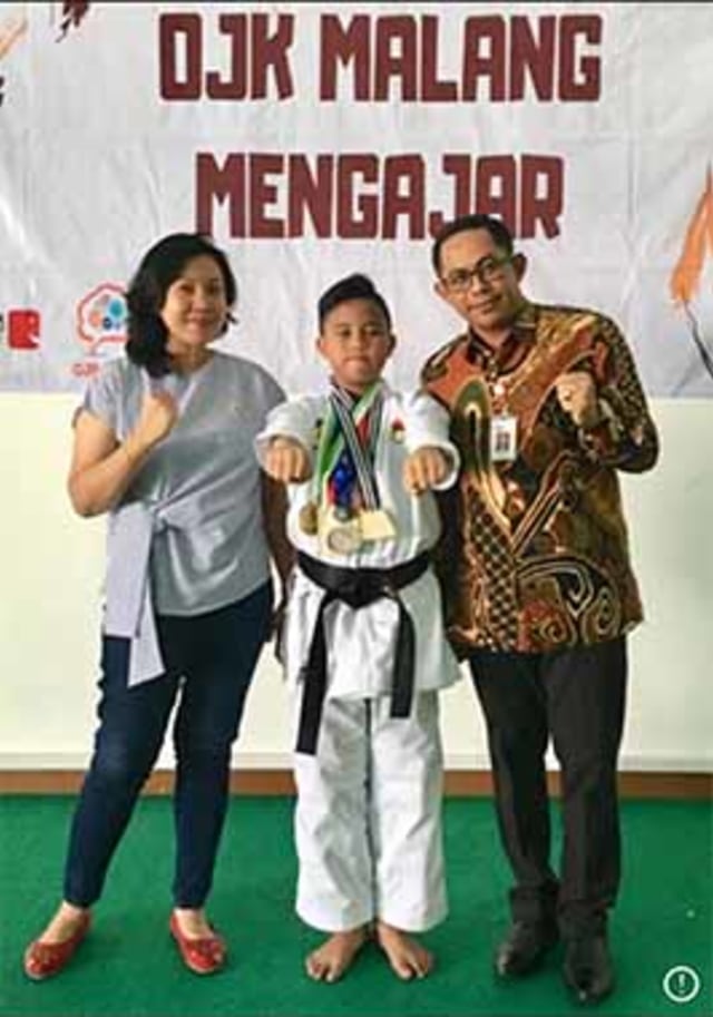 Afkar Duwera, Karateka Cilik Asal Malang yang Raih Sabuk Hitam (17970)