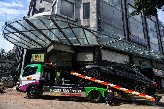 Segini Biaya Bersihkan Interior Mobil yang Terendam Banjir (25465)