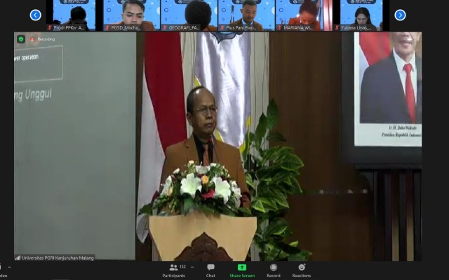 157 Mahasiswa FIP Unikama Resmi Jadi Sarjana Pendidikan (37143)