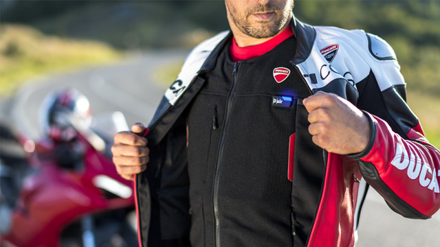 Jaket airbag Ducati bisa dibeli konsumen Indonesia, harga Rp 25 juta.  Foto: dok. Ducati