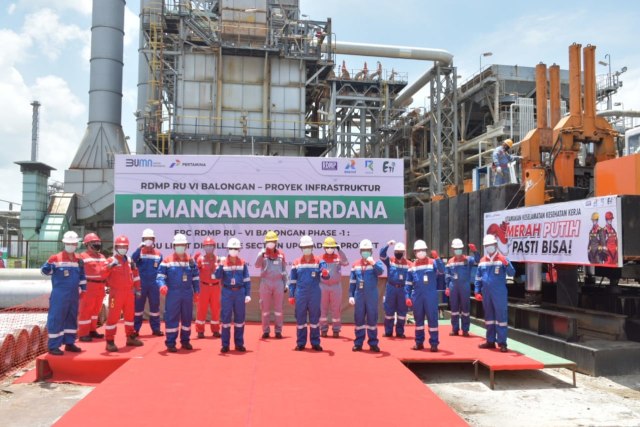 Ground breaking kilang minyak Pertamina RU VI Balongan untuk meningkatkan kapasitas produksi minyak mentah. (Istimewa)
