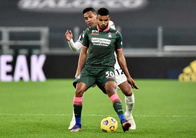 Pertandingan Serie A antara Juventus melawan Crotone di Allianz Stadium, Turin, Italia, Senin (22/2/2021). Foto: Massimo Pinca/REUTERS