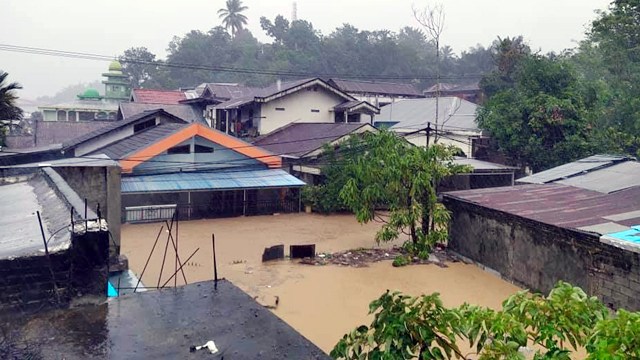 DPRD Manado Gelar RDP, Temukan Penyebab Banjir di Perumahan Welong Paal II (282604)