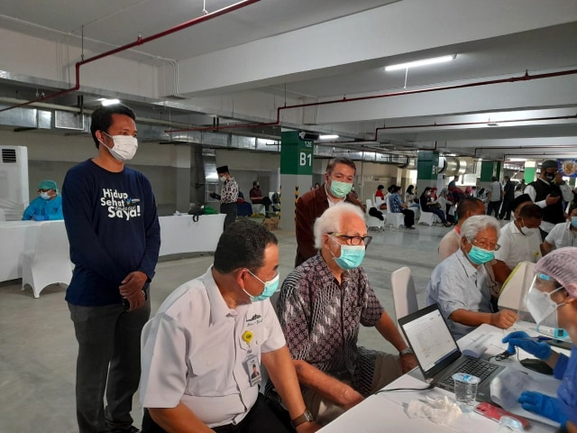 Ribuan Tokoh Agama Ikuti Vaksinasi COVID-19 di Basement Masjid Istiqlal (33265)
