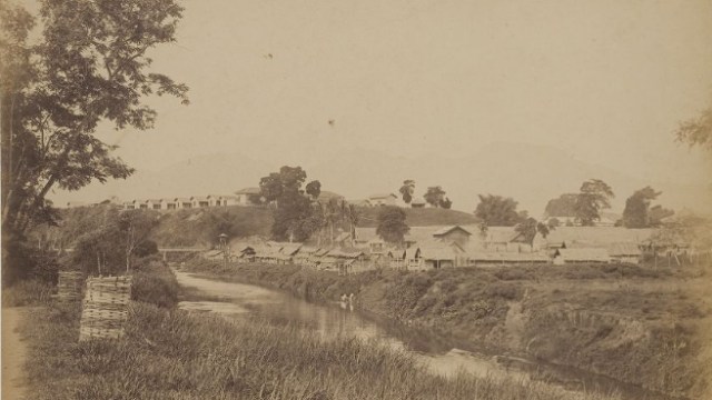 Camp militer Belanda di Seulimeum, Aceh, 1895. Dok. KITLV