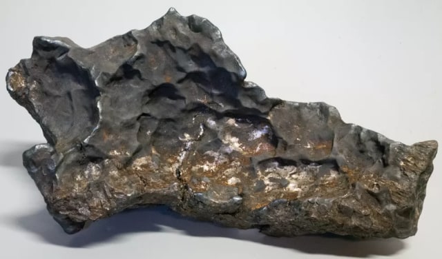 Meteorit Besi 14 Kg yang Jatuh di Swedia Akhirnya Ditemukan (60297)