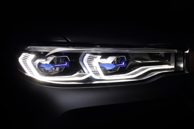 BMW X7 dan X3 M Sport Rakitan Sunter Mengaspal, Harga Jadi Lebih Murah (10910)