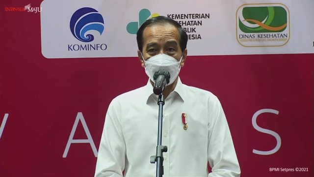 Jokowi Tinjau Vaksinasi Corona untuk Wartawan: Akan Berjalan di Seluruh Provinsi (2)