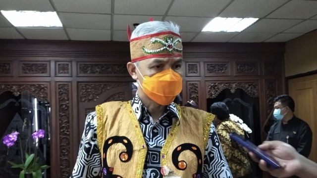 Gubernur Jawa Tengah Ganjar Pranowo menanggapi soal Wali Kota Tegal laporkan Wakilnya ke Polda Jateng atas dugaan rekayasa kasus. Foto: Pemprov Jawa Tengah