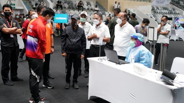 Menkes: Vaksinasi Mandiri Percepat Suplai Vaksin, yang Penting Rakyat Gratis (118418)