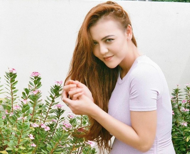Alami KDRT, Ratu Rizky Nabila Akan Polisikan Alfath Fathier (18745)