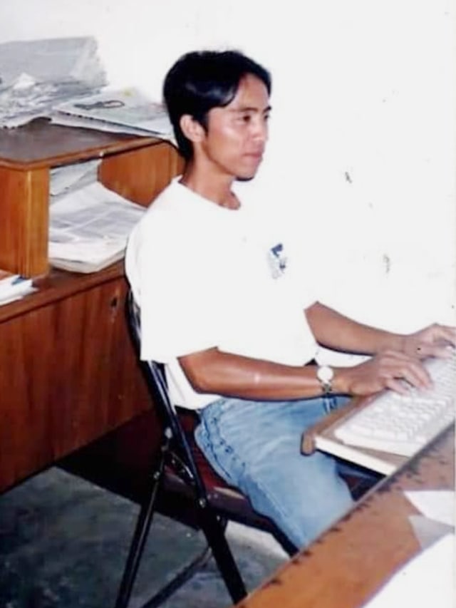 Bupati Kabupaten Bolmong Timur (Boltim), Sam Sachrul Mamonto saat aktif menjadi wartawan di Manado. (foto: dokumen istimewa)