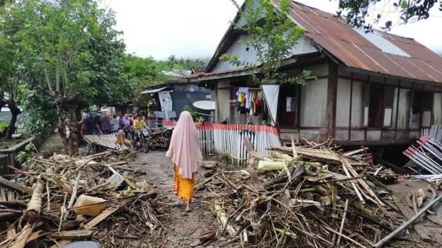 Banjir bandang di Dompu, NTB pada Minggu (28/2). 
 Foto: Dok. Istimewa